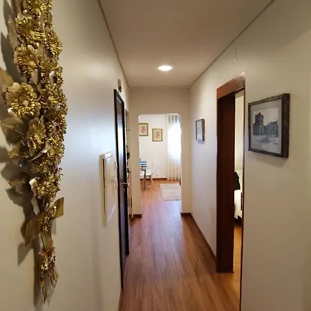 Emily's Apartment-t2 Centro *